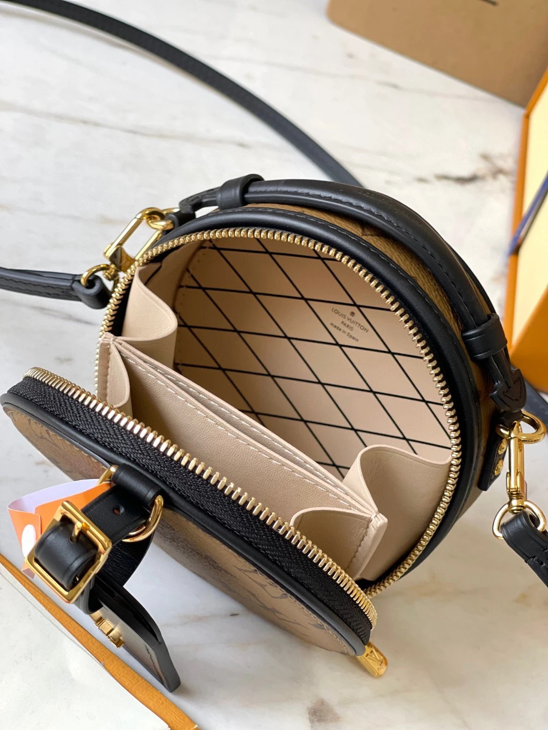 루이비통 M68276 Boite Chapeau 미니 백