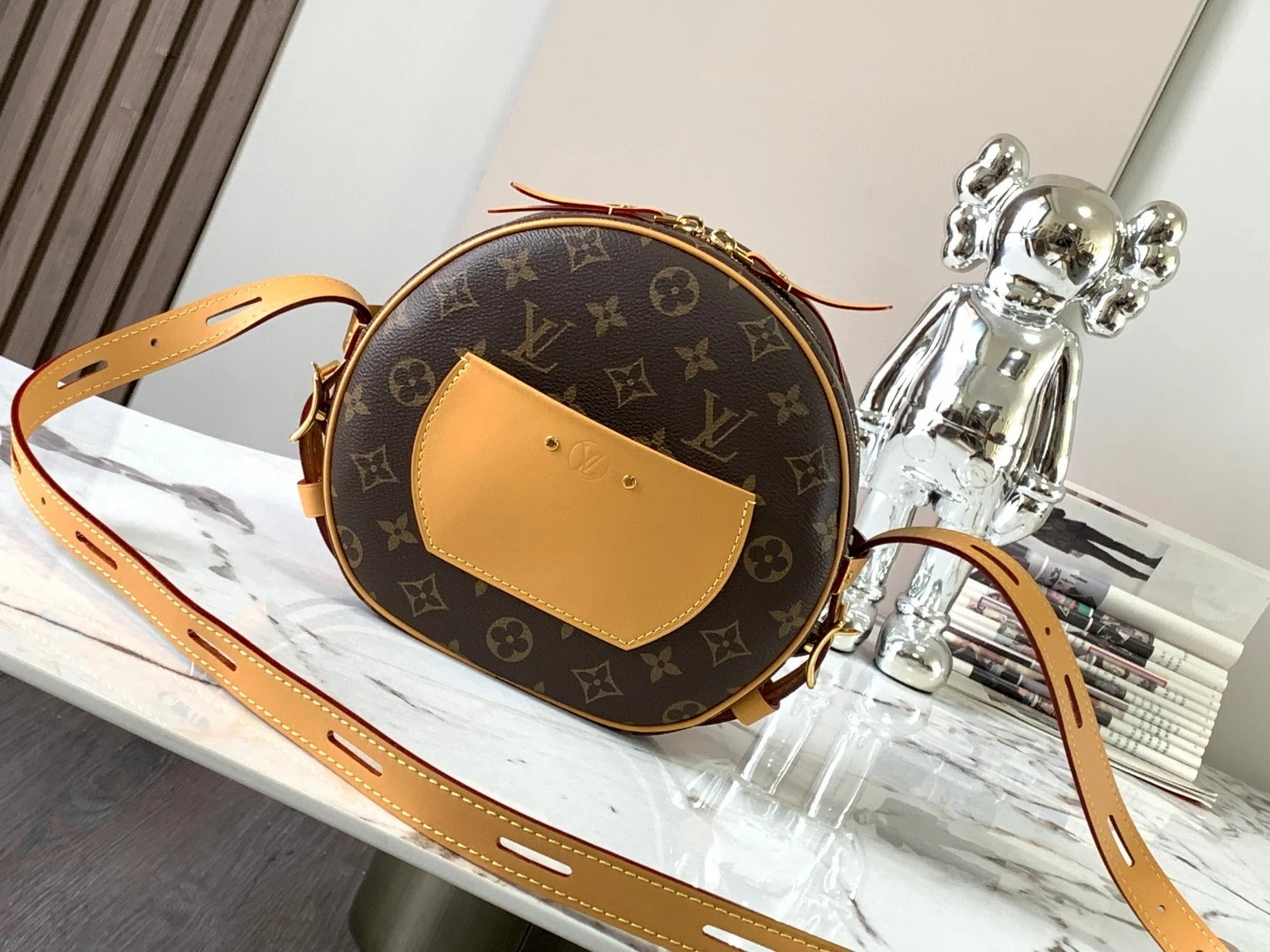 루이비통 M45647 Boite Chapeau 수플 MM