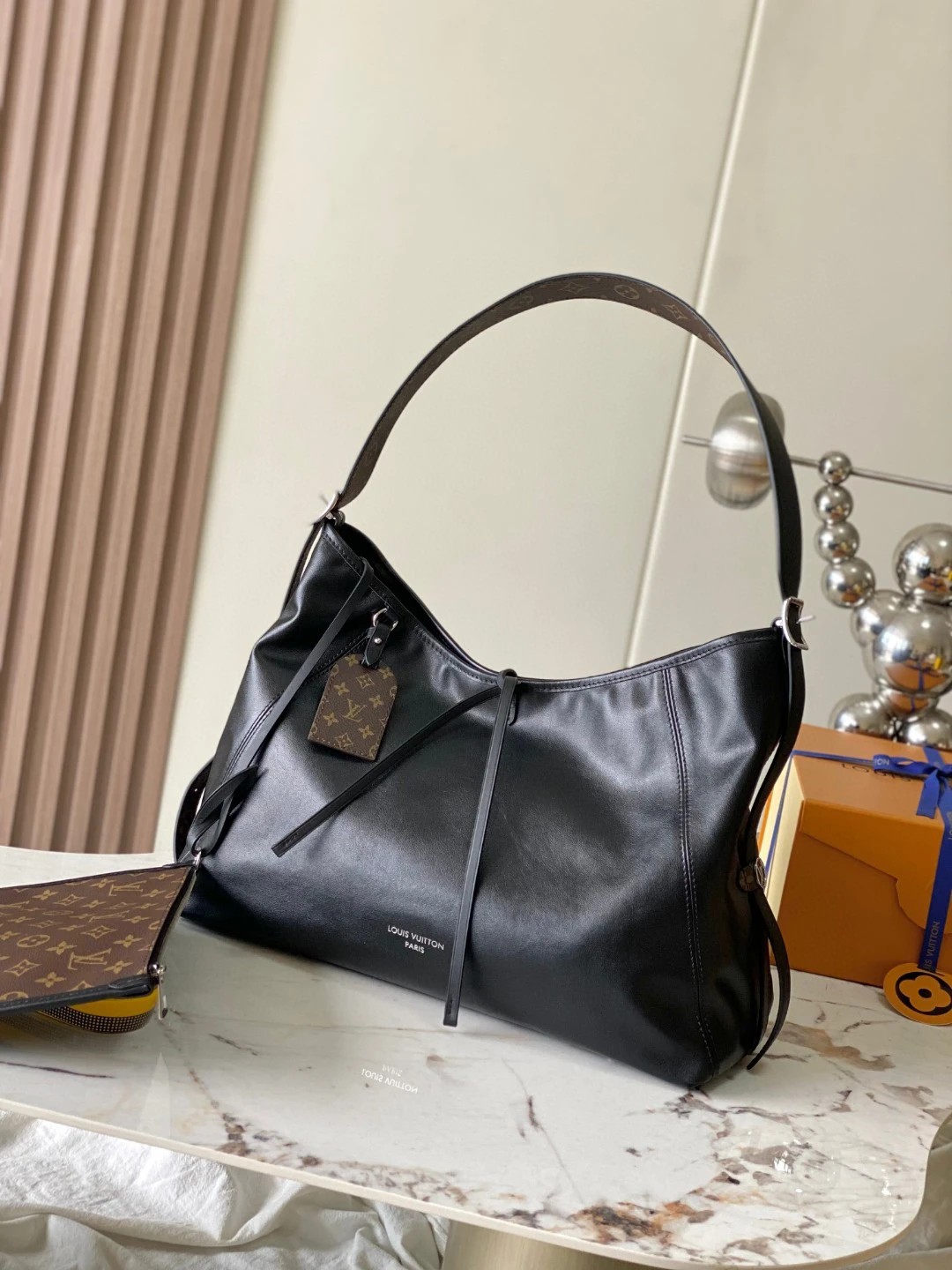루이비통 M25143 뉴 캐리올 다크 MM