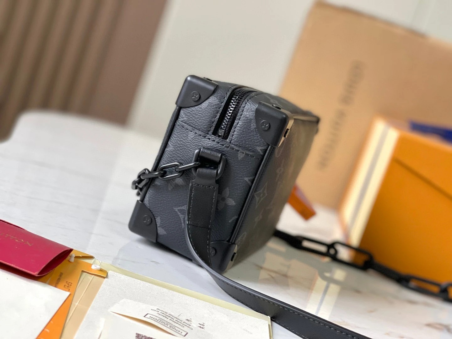 루이비통 M44735 미니 소프트 트렁크