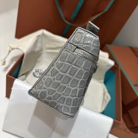 로로피아나 엑스트라 포켓 L19 악어
