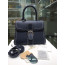 Delvaux Brillant MM Surpiqué 그레인 송아지 가죽 네이비