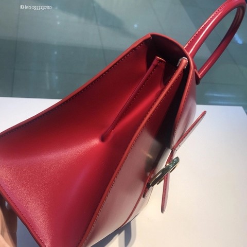 Delvaux Brillant MM 박스 카프 와인