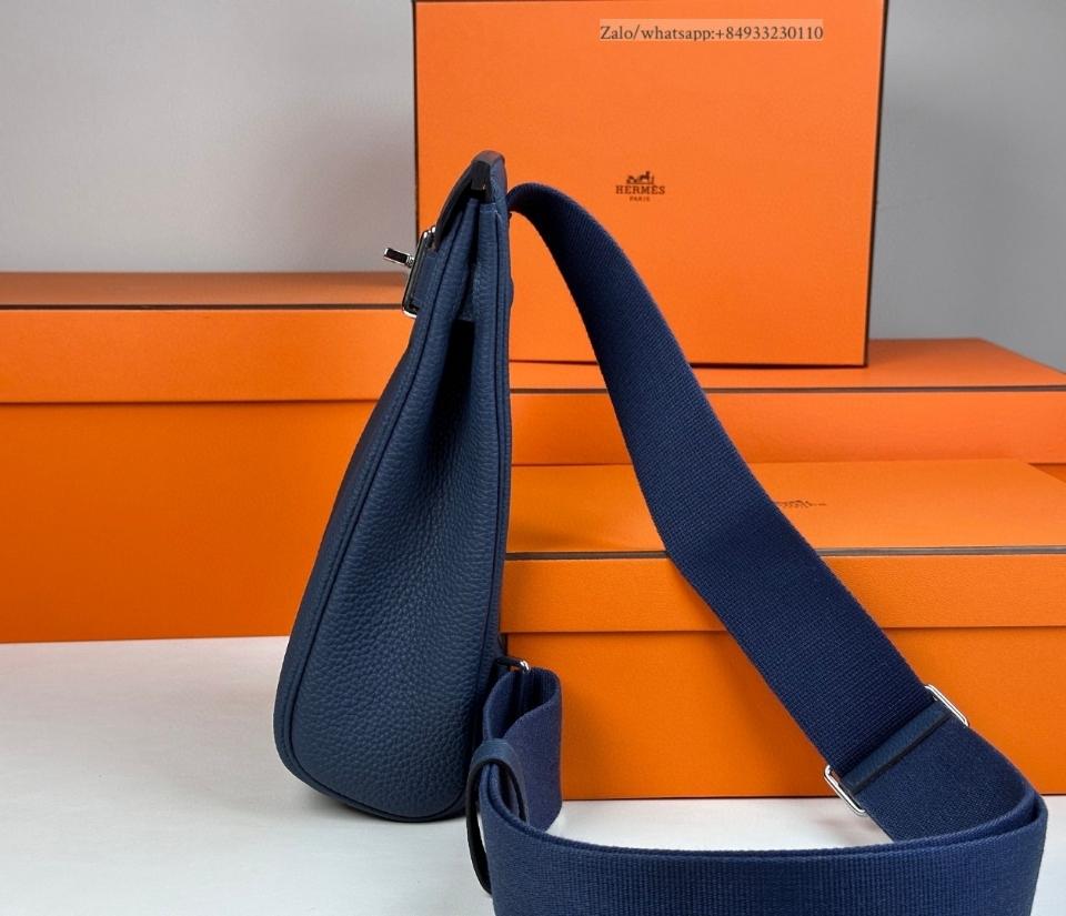 HERMÈS Hac a dos bleu 네이비 토고 PHW