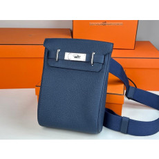 HERMÈS Hac a dos bleu 네이비 토고 PHW